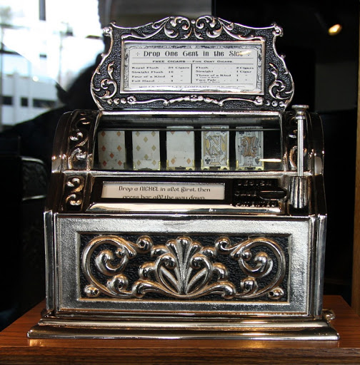 机械扑克机(Poker Card Machine)